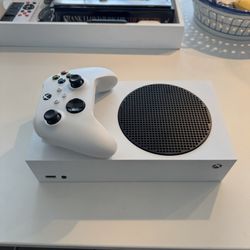 XBOX ONE SERIES S