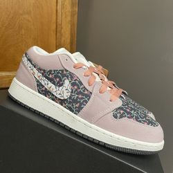 Nike Air Jordan 1 low “Floral” Size 5.5y