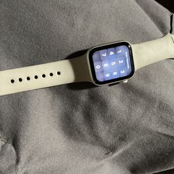 Apple Watch SE Second Generation 