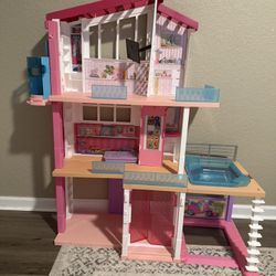Barbie Dream House