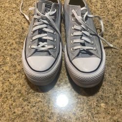 CONVERSE ALLA ⭐️ STAR         Barely use size 7