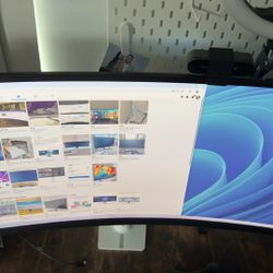 Samsung CRG9 49” Monitor