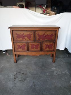 Hutch Dresser