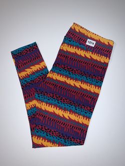 LuLaRoe Tall & Curvy Leggings