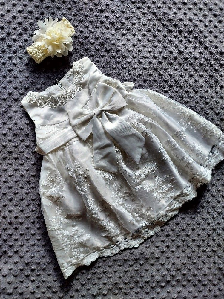 Beautiful Elegant Dress foe 6m baby girl - BRAND NEW!