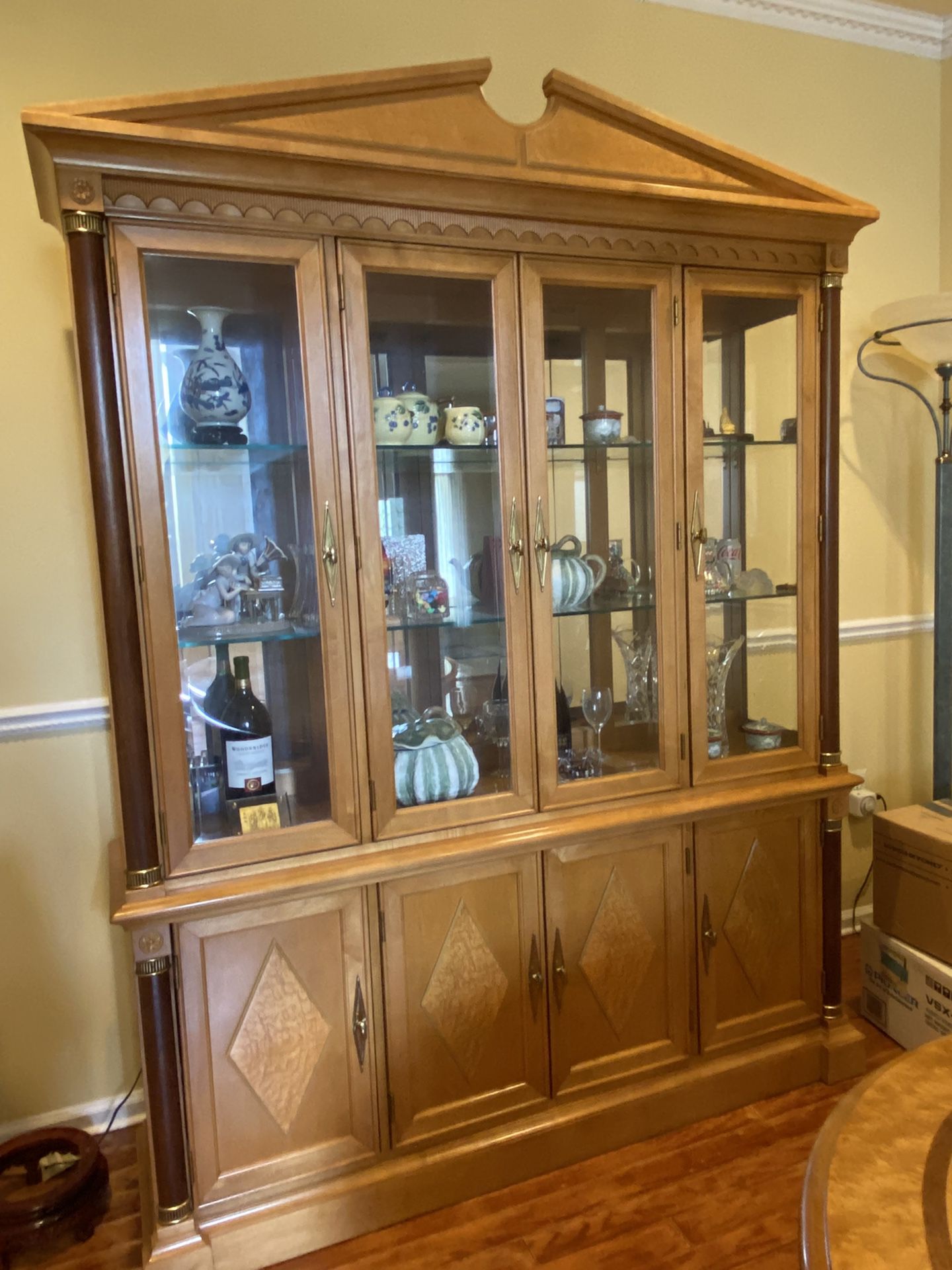 China Display Case Cabinet