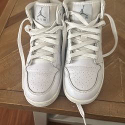 Jordan Boys Shoes Size 4.5