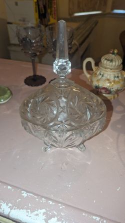 Brilliant Crystal Cut Glass Star Of David  Pinwheel 4 Footed Candy Dish 