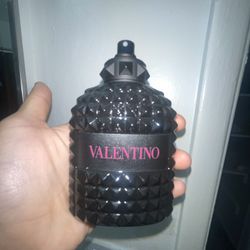 Valentino Cologne 