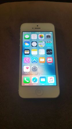 Apple AT&T iPhone 5 16gb White Factory Unlocked