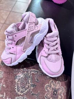 Nike size 9c $15 firm