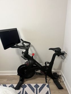2020 Peloton Bike Plus Very Good Condition with Shoes Size 39 - Rancho Santa Margarita, CA