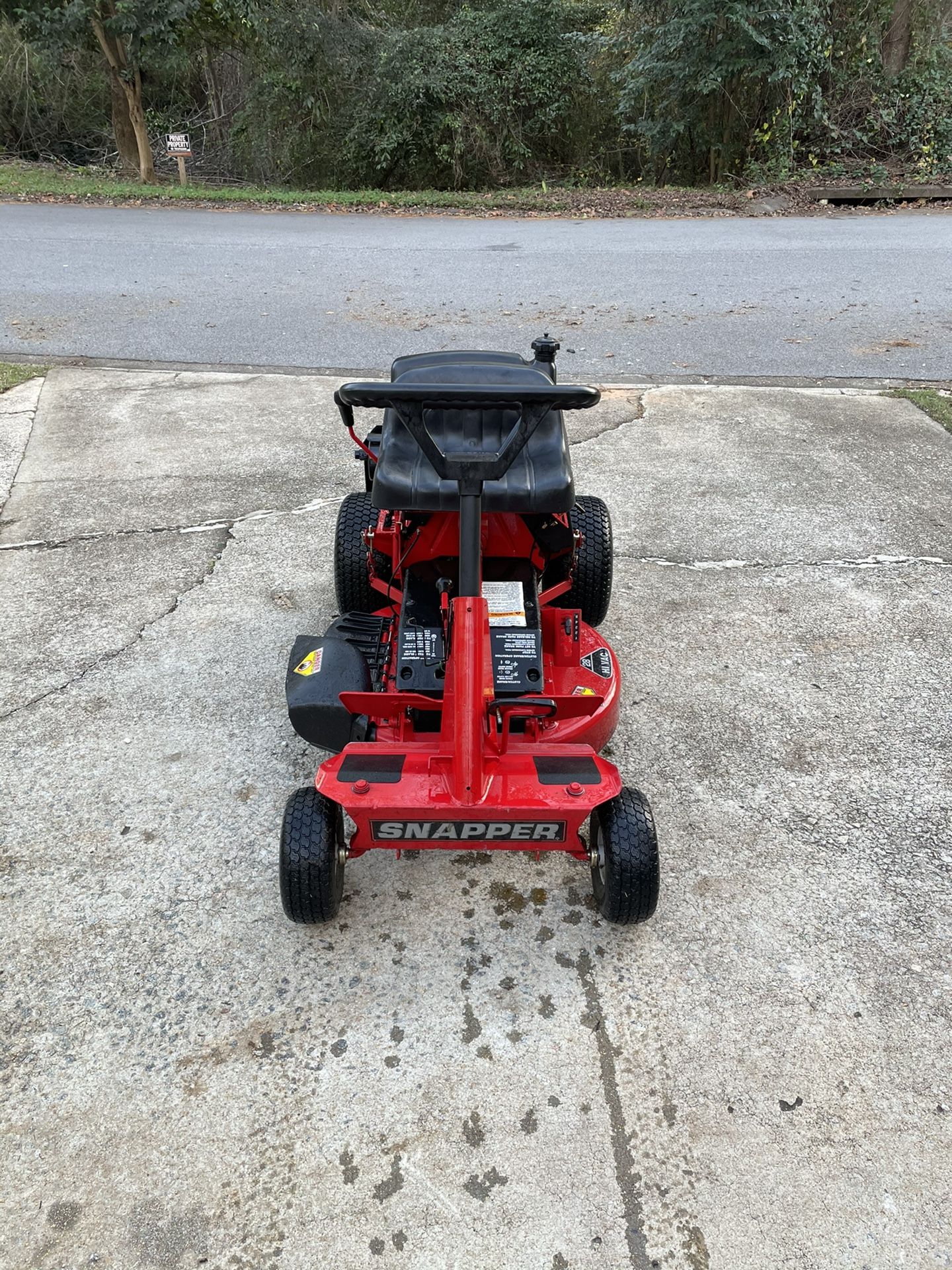 28” Snapper Riding Mower