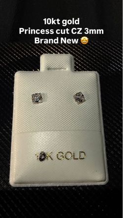 10kt earrings