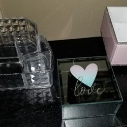 2 Makeup Organizers & 1 Jewlery Organizer