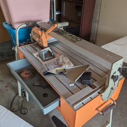 Excellent Wet Tile Saw With 2 New Diamond Blades