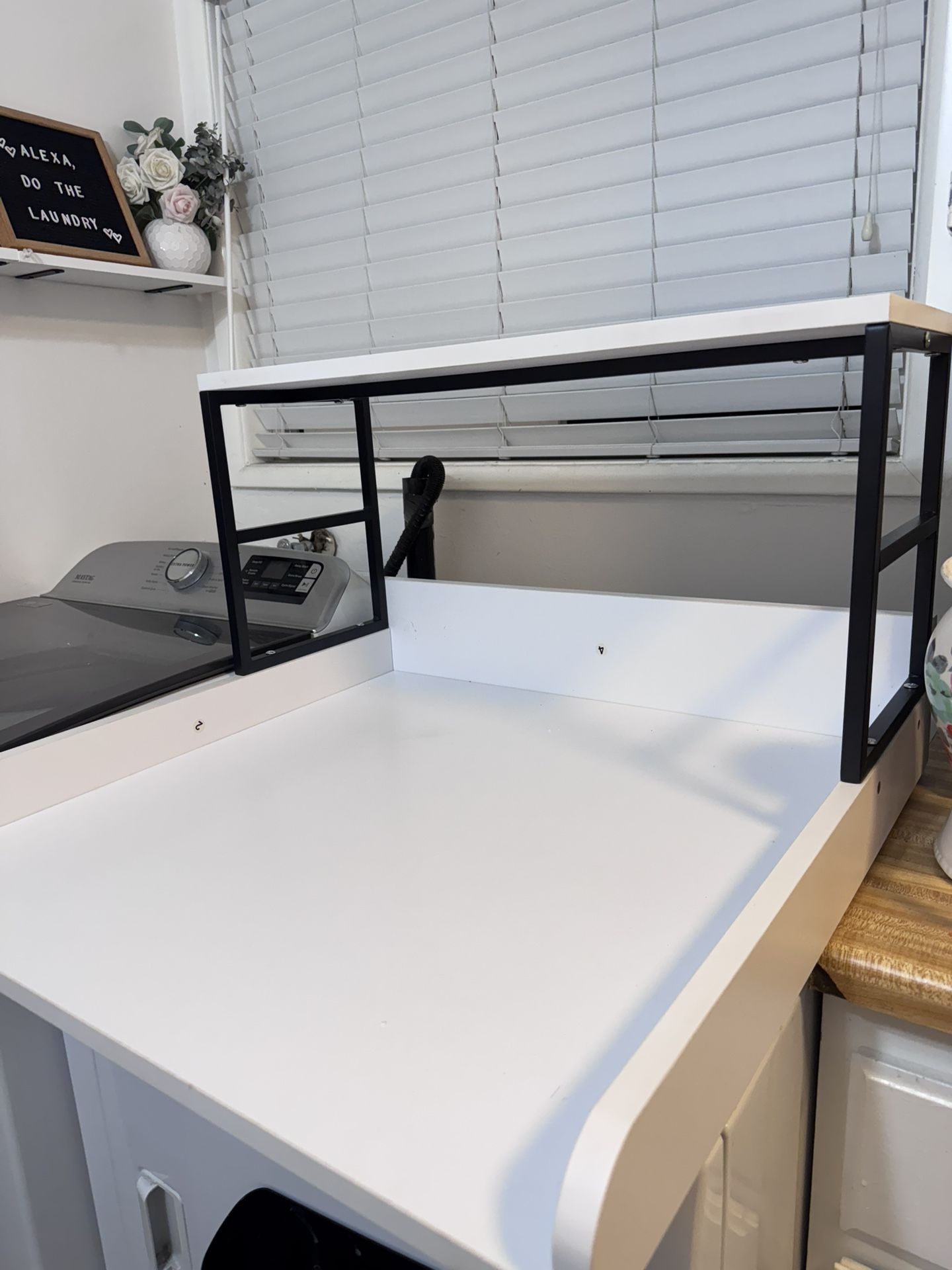 New Washer Dryer Countertop with Shelf, 27.5″D x 27.5″W x 16.7″H, Countertop for Washer and Dryer Top with Non-Slip Pads and Edge Rails, Laundry Room