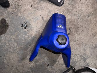 2005-2025 Suzuki drz400sm extended tank 4 gal blue w/hardware & petcock