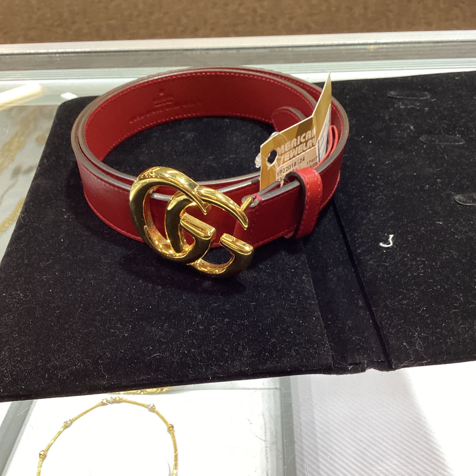 Gucci belt serial number 121282-3959-80-82 for Sale in Detroit, MI - OfferUp