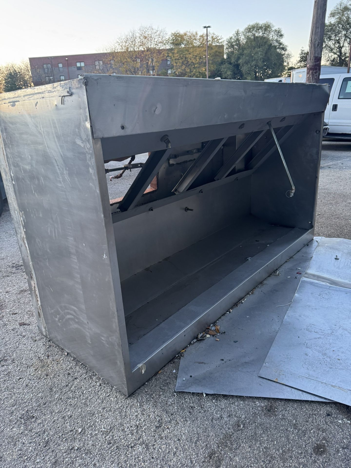 Kitchen Exist Hood Size 8 Foot