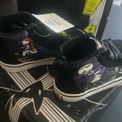 Nightmare Before Christmas Vans Sk8-hi Zip Size 4.5 T