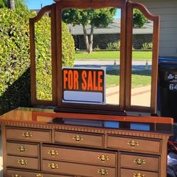 DRESSER WITH MIRROR