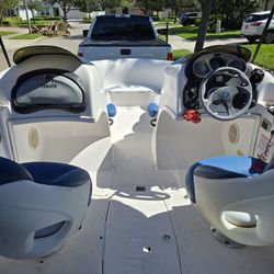 Yamaha Jet Boat 