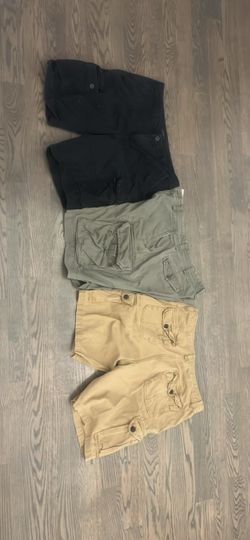Men’s cargo shorts