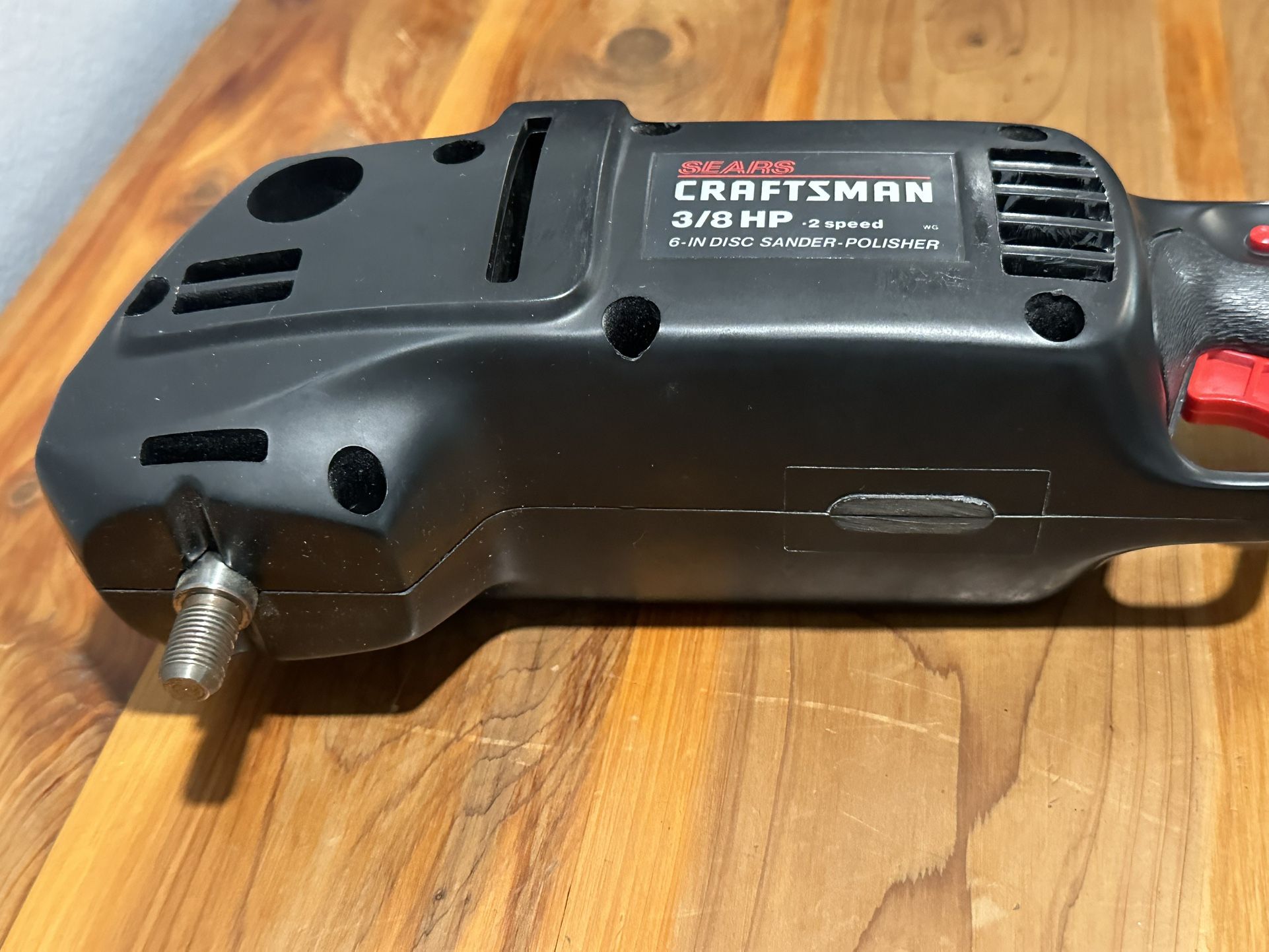 Craftsmen 6 Inch Sander-Polisher w/Case