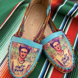 Frida KahLo Huaraches Size 7