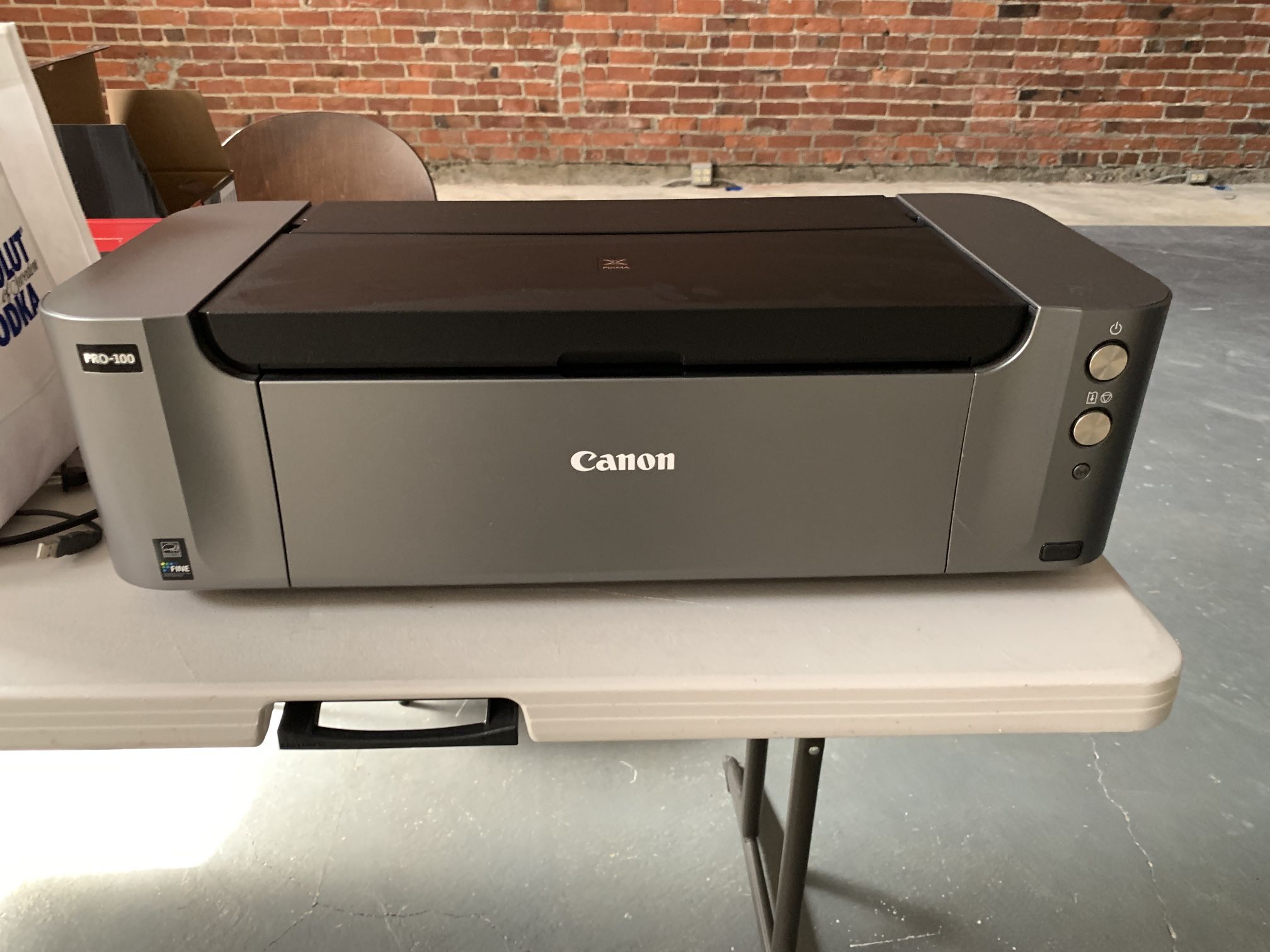 Canon PIXMA Pro-100 Large Format Photo Printer