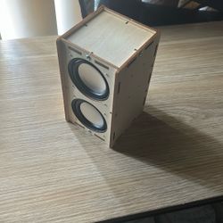Wooden Handcraft Speaker