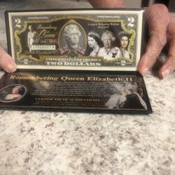 Commemorative Queen Elizabeth  2 Dollar Bill