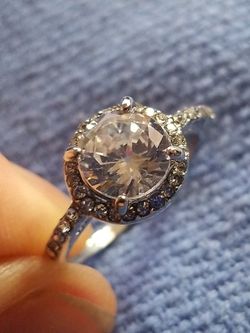 Women's wedding engagement promises ring size 9.0