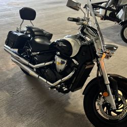 2009 Suzuki M50 Blouvard 