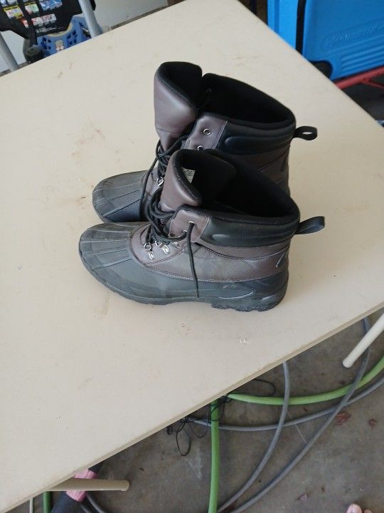 Mens Snow Boots
