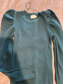 Puff Sleeve Sweater M/L