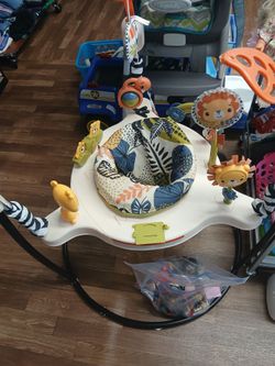 Baby jumper bouncer