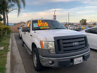 2011 Ford F-150 4WD SuperCab 145" XLT