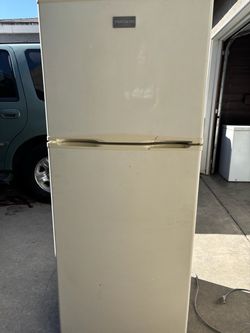 Refrigeradora