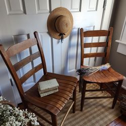 Charming Vintage Farmhouse Chairs 