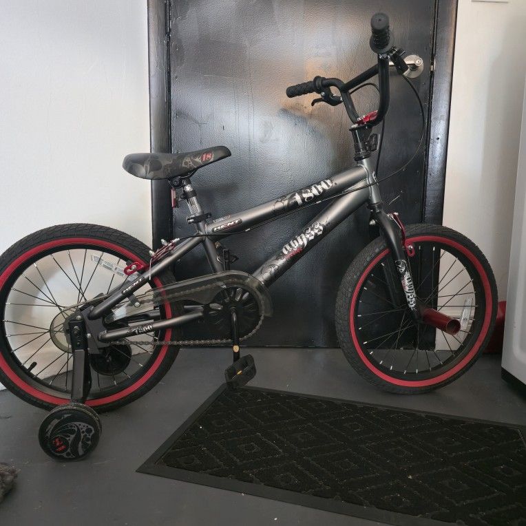 18" Kent Bicycle Abiss Freestyle Kid Bike