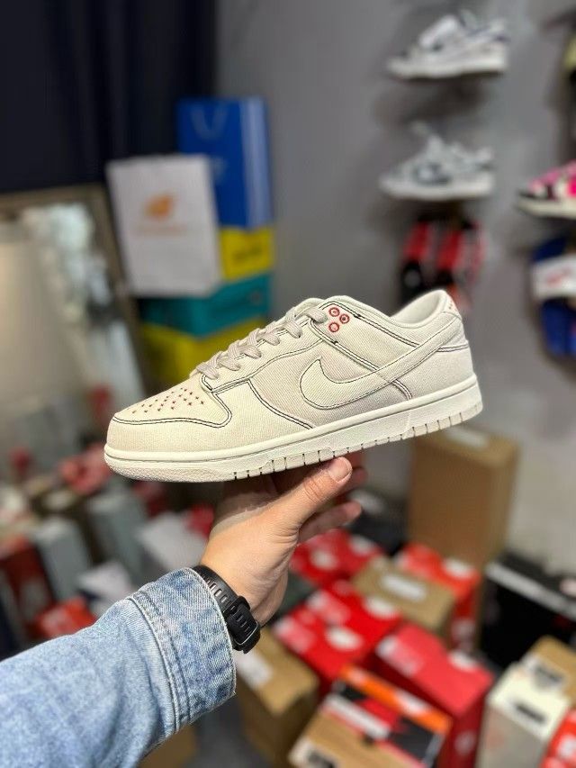 nike dunk shoes