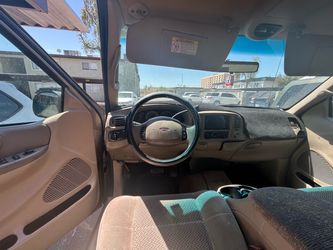 2001 Ford F-150 XLT