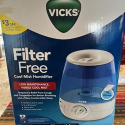 Vicks Filter Free Ultrasonic Cool Mist Humidifier- NEW!