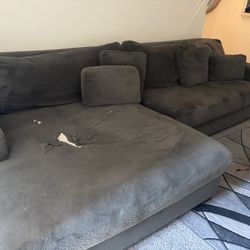 Grey couch 
