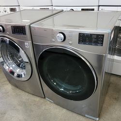 Used Like New LG Front Loading Washer And NEW LG Stackable Gas Dryer Set 