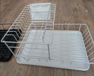 White Dish rack