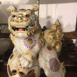 Vintage Japanese Kutani Porcelain Figurine Foo Dog Figure Statue Lamp