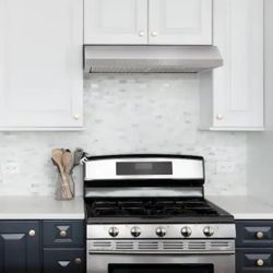 Vissani Cenza 30 in. 340 CFM Convertible Under Cabinet Range Hood in Stainless Steel with Electronic Touch Controls